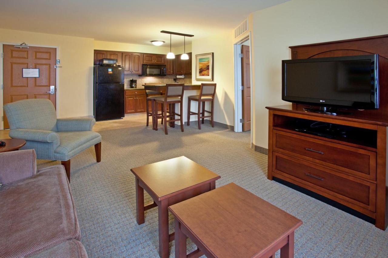 Staybridge Suites Elkhart North By Ihg Exterior photo